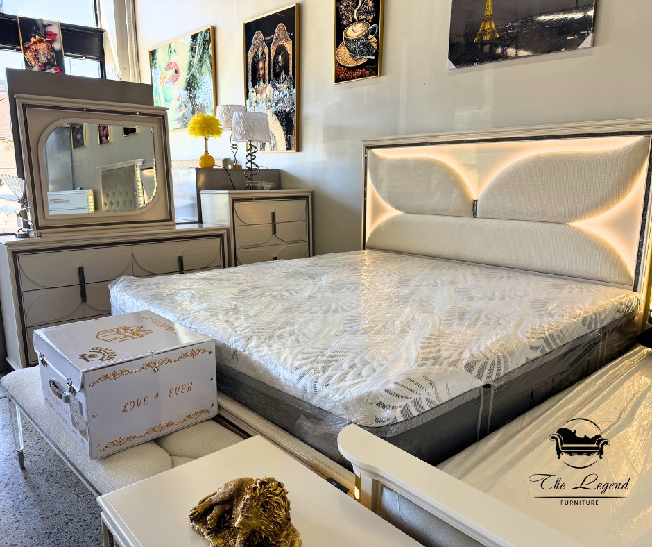 That feeling when your room finally matches your aesthetic. This set is giving major "main character energy" with that backlit headboard and effortless glow.✨
Stop by and see the set today!
#BedroomGoals #InteriorDesign #LuxuryVibes #TheLegendFurniture #HomeInspo #legendfurniture #Eriepa