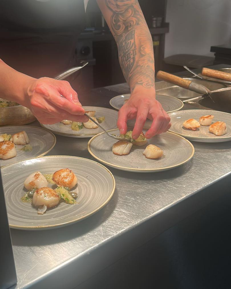 Last night’s “Around the World” French specials were a huge hit 🇫🇷✨ Thank you for all the amazing feedback—we’re so glad you loved it!
Next stop… Mexico 🇲🇽
Join us on 21st May from 5pm for an evening of bold flavours, good vibes, and a little fiesta spirit.
Sombreros and maracas very welcome!