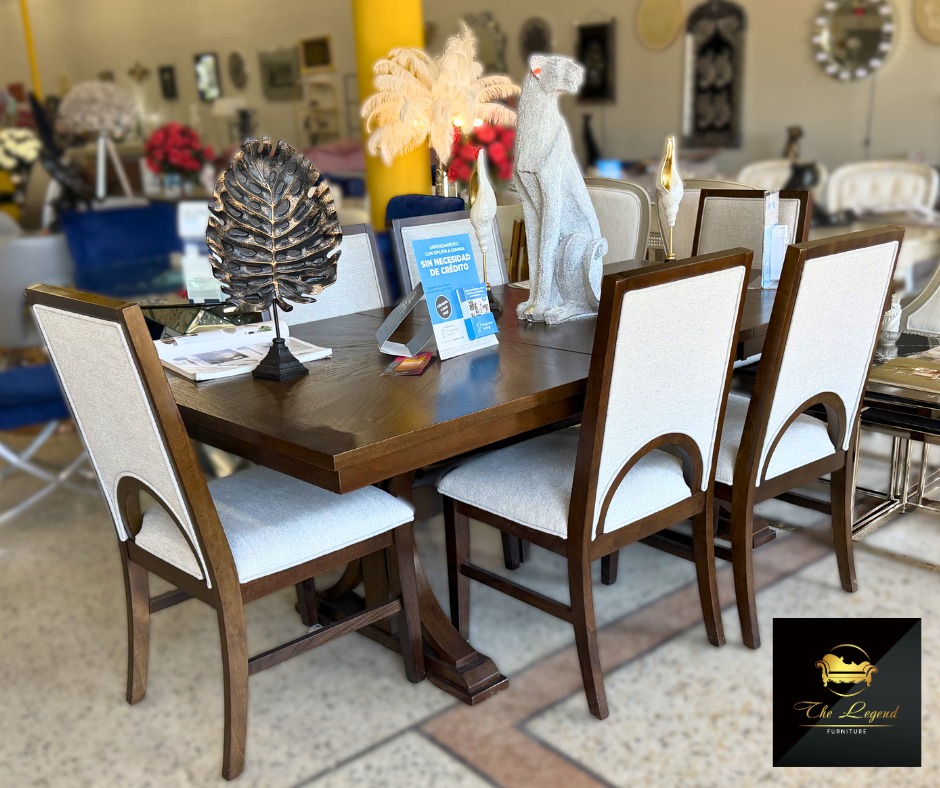 Looking for a dining room set with a modern take on a classic style? We have just the one!
#diningroom #diningtable #shoplocalerie #legendfurniture #eriepa #downtownerie