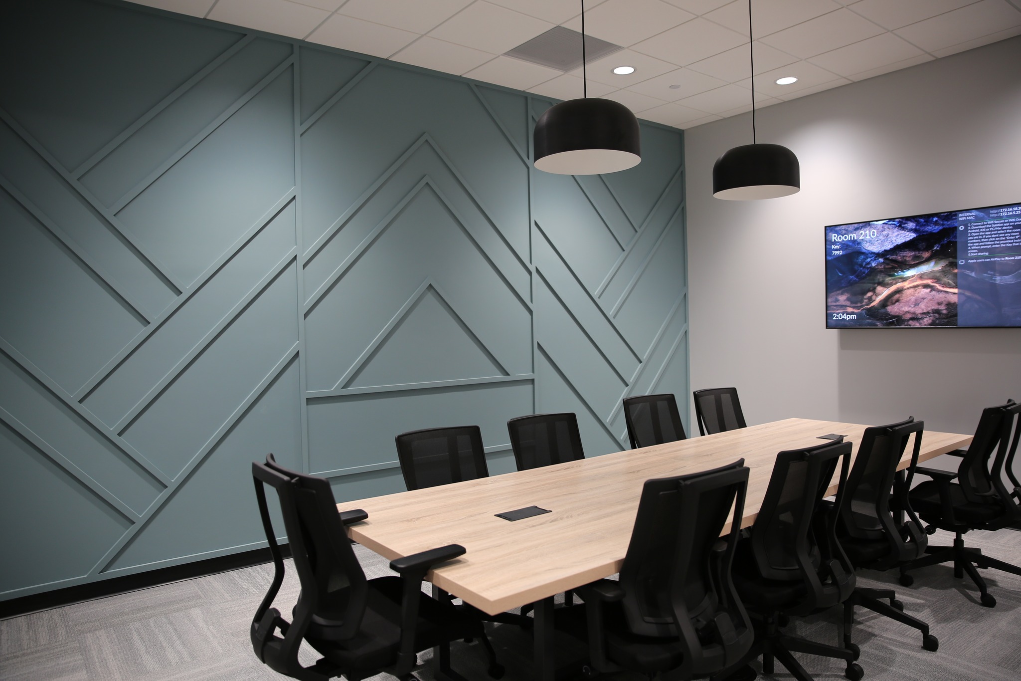 ✨ Meet your new favorite meeting space ✨
Our Elevate Conference Room at FUSE Workspace is designed to impress and keep your team focused. With seating for up to 12, fast WiFi, a TV for easy projections, and complimentary coffee, tea, and water ☕💧—you’ve got everything you need to make your next meeting a success.
Clean, modern, and ready when you are. Book your spot and elevate your workday 💼
#FUSEWorkspace #ConferenceRoom #MeetingGoals #WorkElevated #OfficeSpace #TeamMeetings #ProductivityBoost