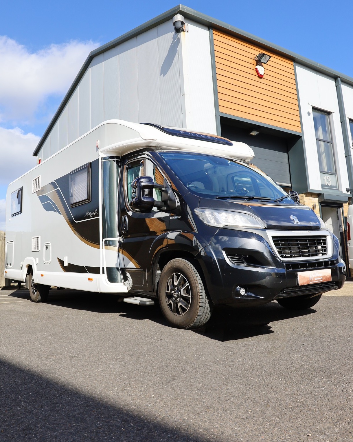 Here's some photos we took of this 2022 Bailey Autograph out in the sun! ☀️
We fitted a black dual lens rear camera to match the motorhomes look and connected it to the Pioneer AVH-Z9200 that we previously installed - improving rear visibility and making reversing easier and safer!
Get in touch via our contact form today!