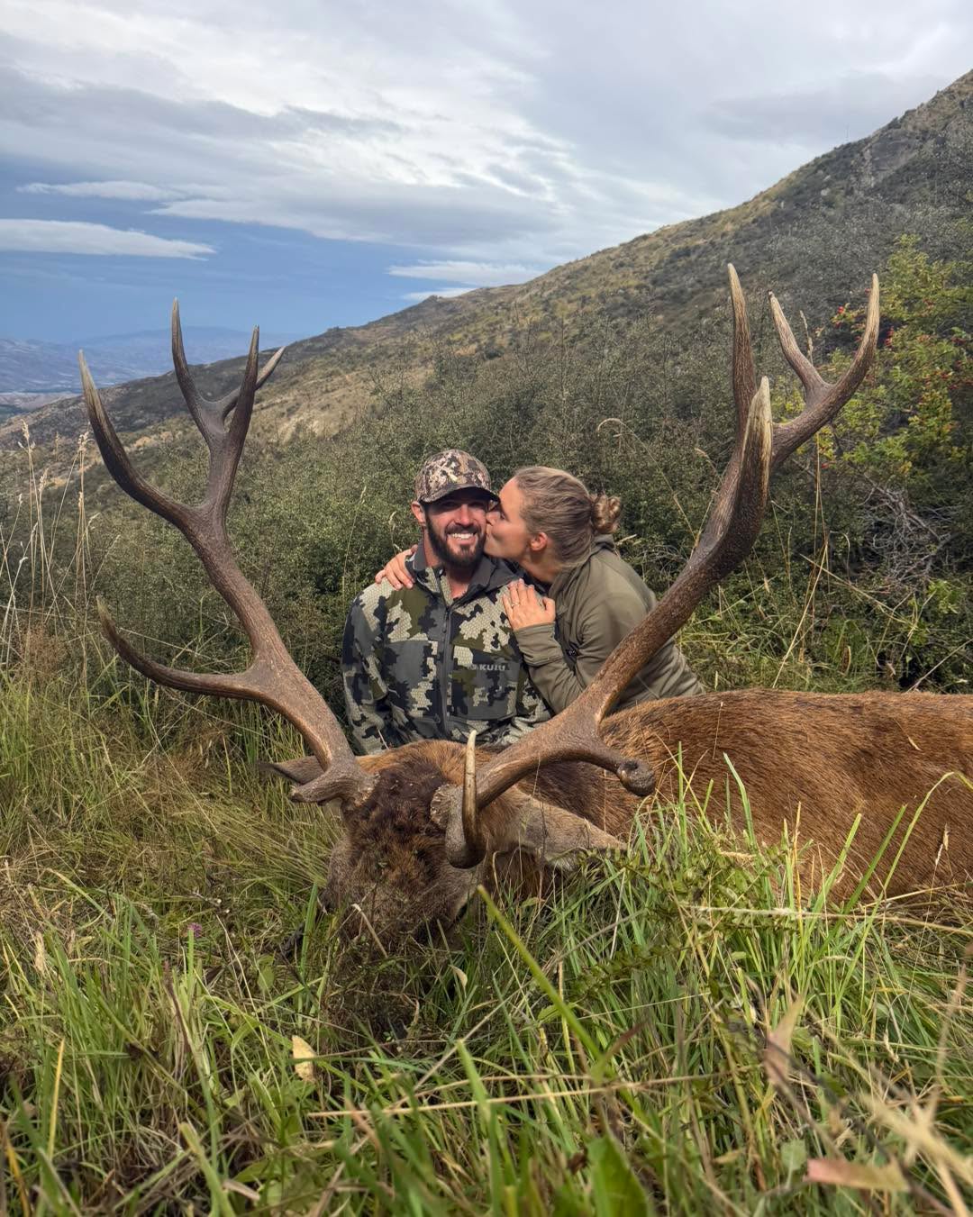 Was a great week with these two Canadian legends. #nzhunting #freerangehunting #redstag #redstaghunting #bulltahr #bulltahrhunting