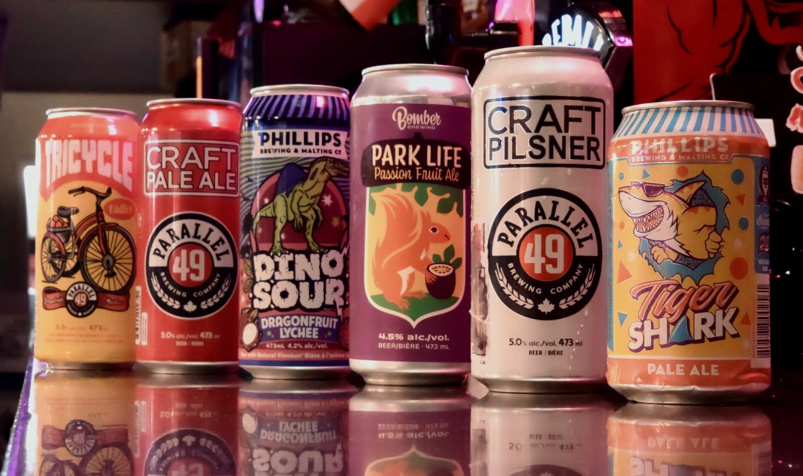 Re-introducing Canadian import beer.
From left to right-
-Parallel 49 grapefruit raddler
-Parallel 49 Craft Pale Ale
-Phillips Dino sour (lychee dragonfruit)
-Bomber brewing Park life (passionfruit pale)
-Parallel 49 Craft pilsner #parallel49 #parallel49brewing #phillipsbrewery #bomberbrewing #imports #craftbeer