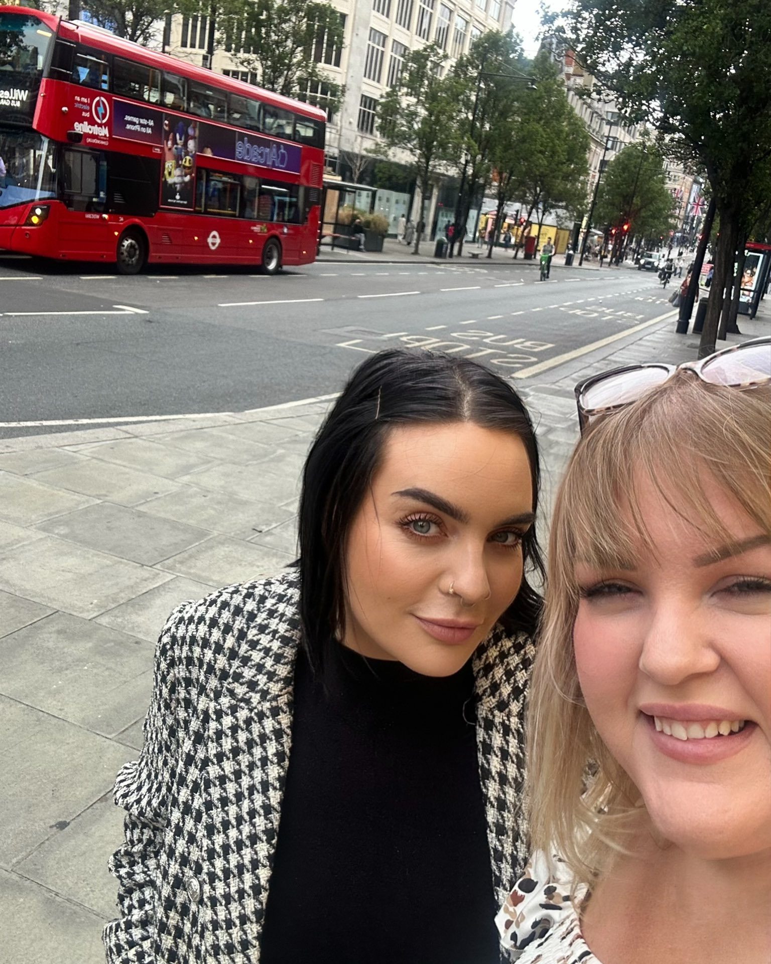 Another trip to London today for headshots at Bevan Brittan Solicitors. So far we have covered Bristol, and Birmingham offices, London today and potentially Leeds in a couple of weeks with a Wedding in Warwick in between.
(Photo from last London trip but will update from this trip soon!)