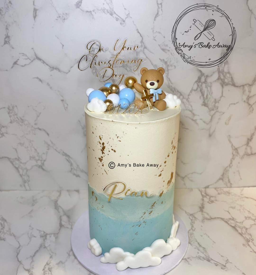 βοΈπ§Έβ¨π©΅
.
.
#dublincakes #dublinbaker #customcakes #amysbakeaway #christeningcake #teddycakes