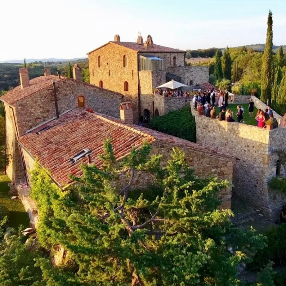 Nestled amidst the picturesque landscapes of Tuscany, Castello di Vicarello beckons those looking for the perfect destination with its array of exquisite facilities and offerings. Steeped in history, Castello di Vicarello was purchased in the 1970s by Aurora and Carlo Baccheschi Berti, who lovingly restored the characterful building, infusing it with influences and interiors from their global travels. With three vineyards, including those producing award-winning wines, oenophiles will delight in the opportunity to savor the flavors of Tuscany.
At Castello di Vicarello, each experience is crafted to immerse guests in the heart of Tuscan living. From cooking classes that celebrate authentic Italian recipes to wine tastings of award-winning vintages, every moment is designed to delight the senses. Explore the countryside on e-bikes, unleash creativity with a wine and painting class, or stargaze under the clear Tuscan sky—every experience is unforgettable.
Ask us for details info@dominiquedebay.com by phone at 1-212-752-1416 WhatsApp 1-917-940-2407 @castello_di_vicarello #condenastgoldlist #castellodivicarello #dominiquedebaycollection