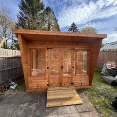 🌞Delivered last week🌞
10' by 8' Pent Summerhouse
2' Canopy and cladded wings
19mm thick log lap cladding
2 Opening double glazed windows
Membrane
Insulation
Internal cladding
Current lead time 4-5 weeks
📞01935 891007
📨sales@halstocksheds.co.uk
🌐https://www.halstocksheds.co.uk/summerhouses-new