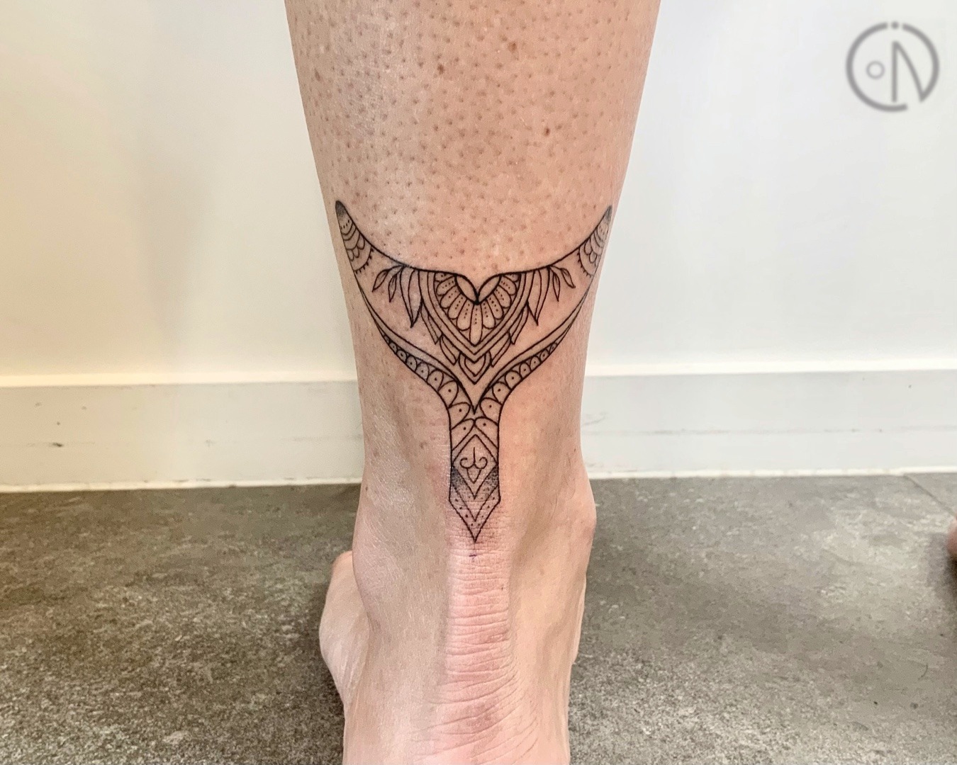 So sad to say goodbye to our good friends Bex and Alex, but so happy do your first tattoo and a permanent remember from NZ and myself. I hope you come back to Aotearoa soon. Miss you guys.
#tutukakatattooartist #whangareitattoostudio #whangareitattooartist #whangareitattoo #finelinetattooartist #smalltattoos #dolphintailtattoo