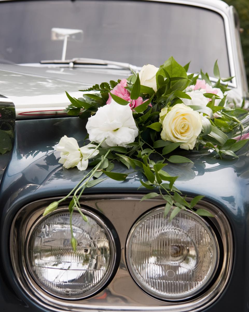 Love that stands the test of time š¤
Like this vintage beauty, some things only grow more meaningful with ageācrafted with intention, built to last, and still turning heads.
Because real love isnāt about the moment⦠itās about the journey. šāØ