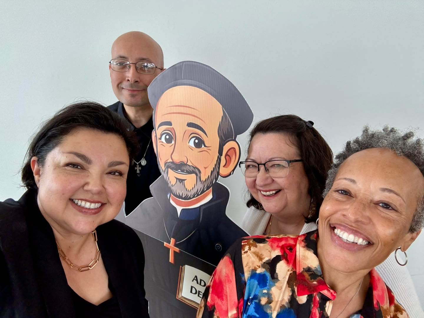 This is Team LIS checking out after another successful Hearts on Fire. A BIG thank you to all who made it possible and memorable. More to come soon!
#LISHOF #LISOrange #LoyolaInstitute #ignatianspirituality #findinggodinallthings