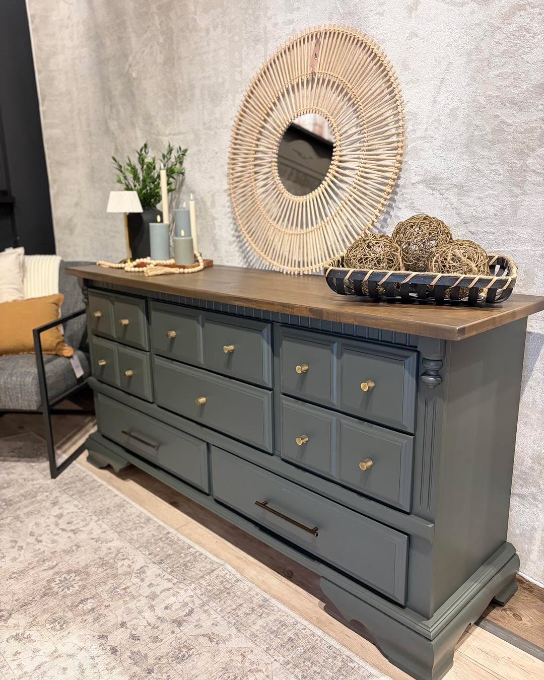 Rich tones, warm wood, and classic details - a dresser designed to anchor any space beautifully ✨
#homedecor #homedecorating #fusionmineralpaint #paintitbeautiful #dartmouthns