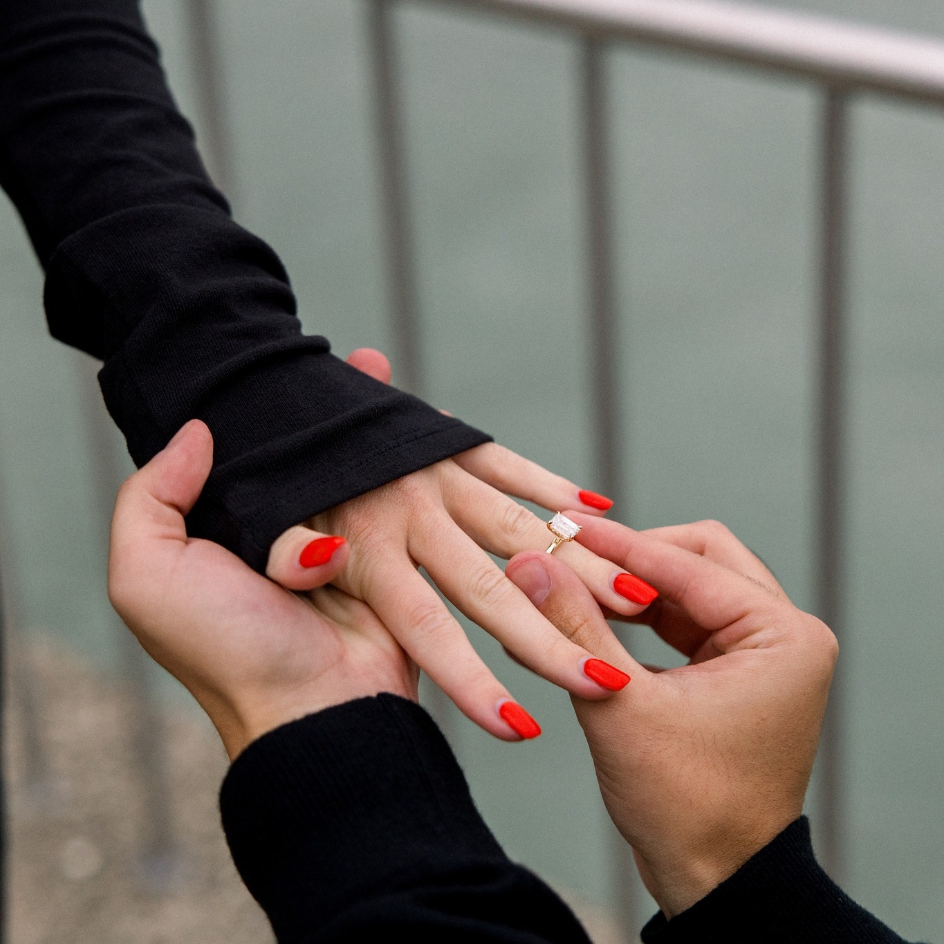 20 days, 20 proposals 💍
Day 9/20 — The wind understood the assignment.
#shesaidyes #chicagophotography #proposalphotography