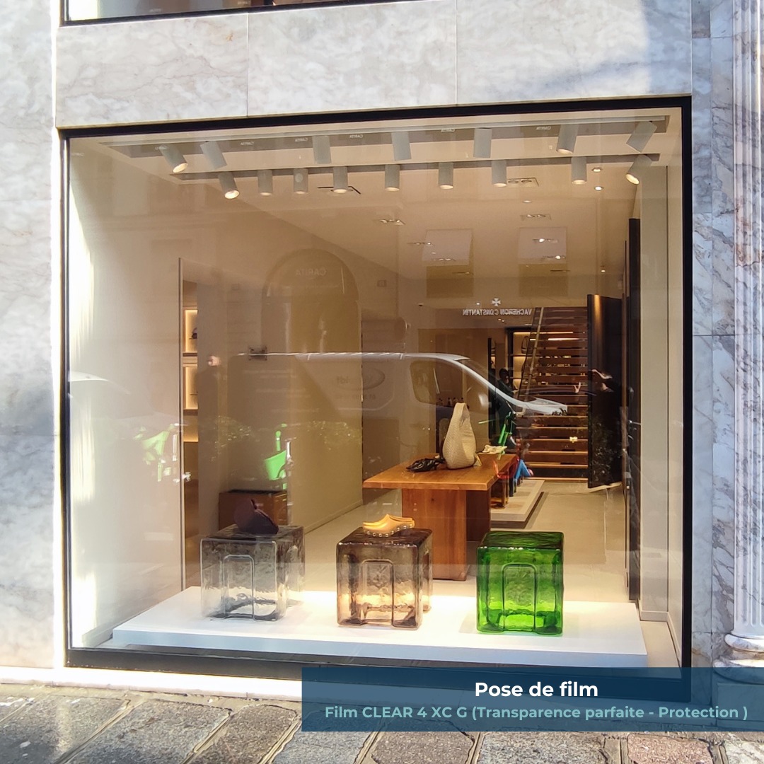 Vitrines protégées en plein cœur de Paris ✨
Dépose + pose de film Clear 4 XCG sur des boutiques haut de gamme pour une protection invisible et durable.
✔️ Transparence totale
✔️ Protection anti-rayures et anti-tags
✔️ Idéal pour vitrines premium
Protéger sans altérer, c’est essentiel.
#verreidf #filmadhesif #filmprotection #vitrine #luxe #paris #retail #antitag #antirayure #chantier #design #protection