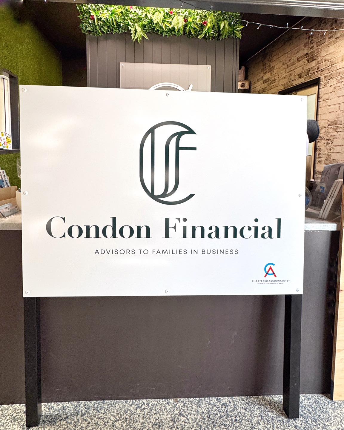 ✴️
Ready to go… sign frames with crossbars ready to slide over your star pickets.. no wobbles just super sturdy and built to last.
Present a lasting impression - not a cheap/temporary one.
#sturdysigns #signsyeppoon #yeppoonsignage #morethanjustprinters