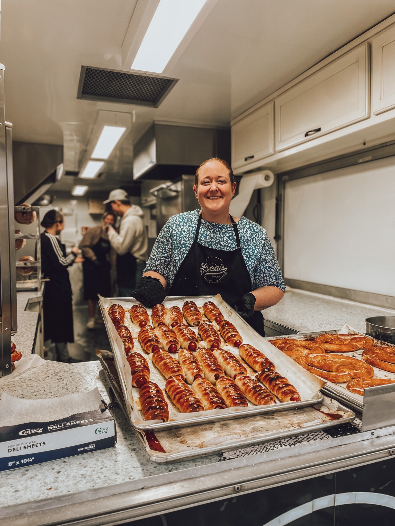 Hey there Eugene! 😍
Come on over to Office Depot where you can find us tomorrow, April 29th.
ADDRESS: 2859 Chad Drive, Eugene
HOURS: 9-3
SPECIAL: ✨The Pretzel Dog✨
Along with our special, we will also be serving our original vanilla glazed donuts, cinnamon sugar donuts, handcrafted soft pretzels, and Blue Silo Creamery milk and chocolate milk.
GIVEAWAY: We are giving away a half dozen donuts/pretzels to 2 lucky followers!
TO ENTER:
✨LIKE THIS POST
✨FOLLOW OUR PAGE
✨TAG YOUR FRIENDS
Winners will be announced tomorrow morning and will also be contacted directly. Please be aware of scammers posing as our page, we will NEVER ask for credit card/personal information to claim your prize.
See you soon! 🫶
