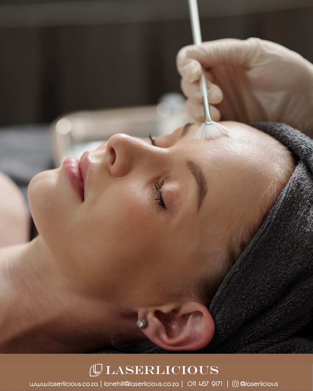 Autumn calls for renewal ✨
As sun exposure decreases, it creates the perfect window for advanced skin treatments like chemical peels - designed to gently resurface, refine and restore your skin.
Expect improved texture, enhanced radiance and a more even complexion.
Refined skin starts here. Book your peel today. 📞 Call Laserlicious on 011 467 9171 / WhatsApp 083 490 9524 / info@laserlicious.co.za to make a booking today.