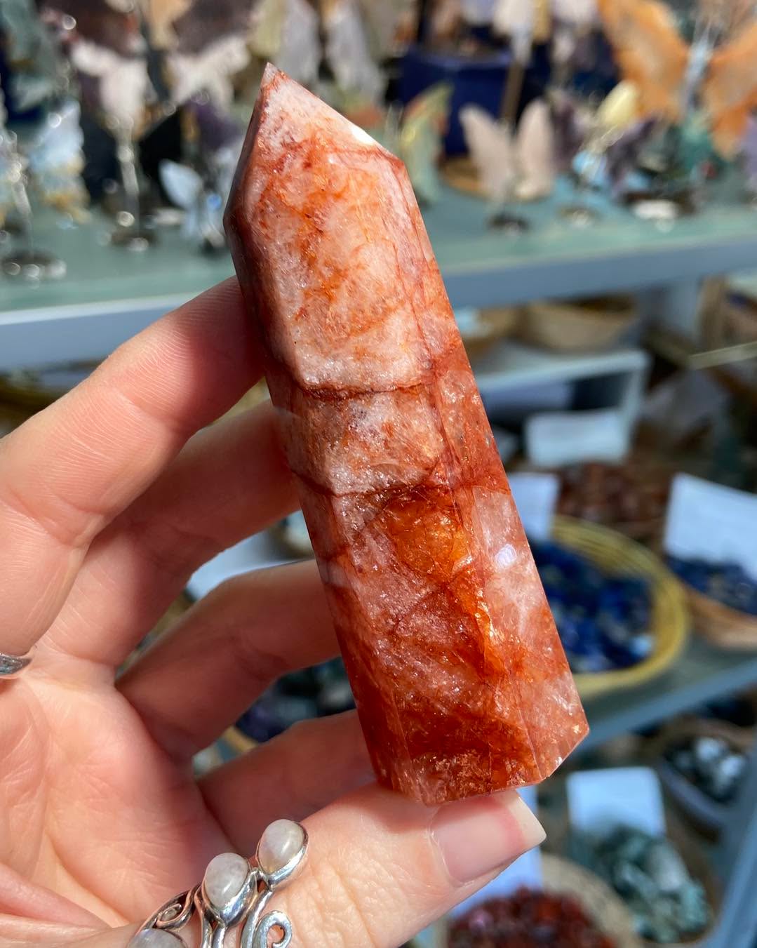 Fire Quartz ✨🌟🌞
These are an amazing grade with vibrant colour and lots of rainbows. Associated with positive energy and motivation
For more information or to purchase give us a message or comment down below
.
.
.
#crystalshopuk #firequartz #firequartzpoint #rarecrystals #crystalmagic