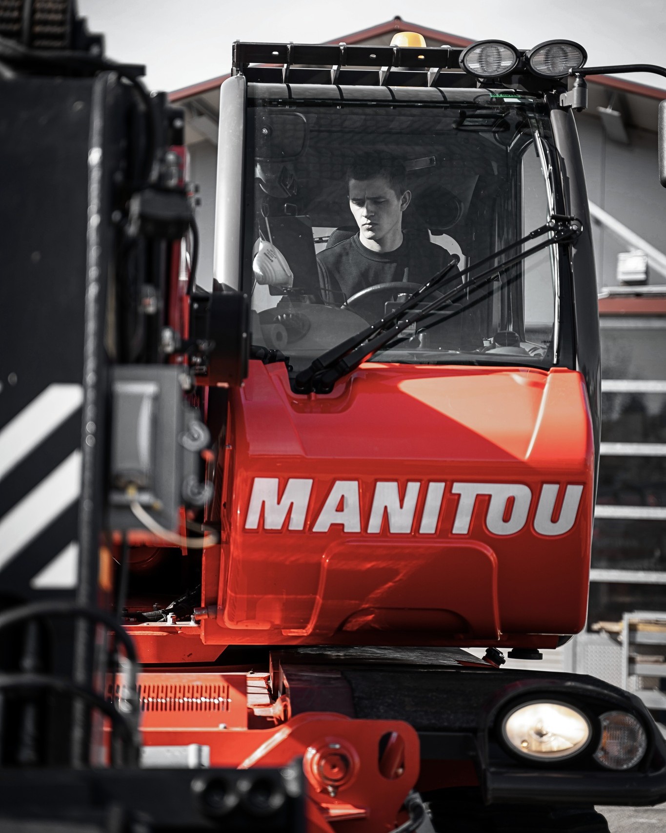 Sieht am Schluss oft simpel aus – steckt aber viel saubere Manitou-Arbeit dahinter.
#teamgast #baustelle #manitou