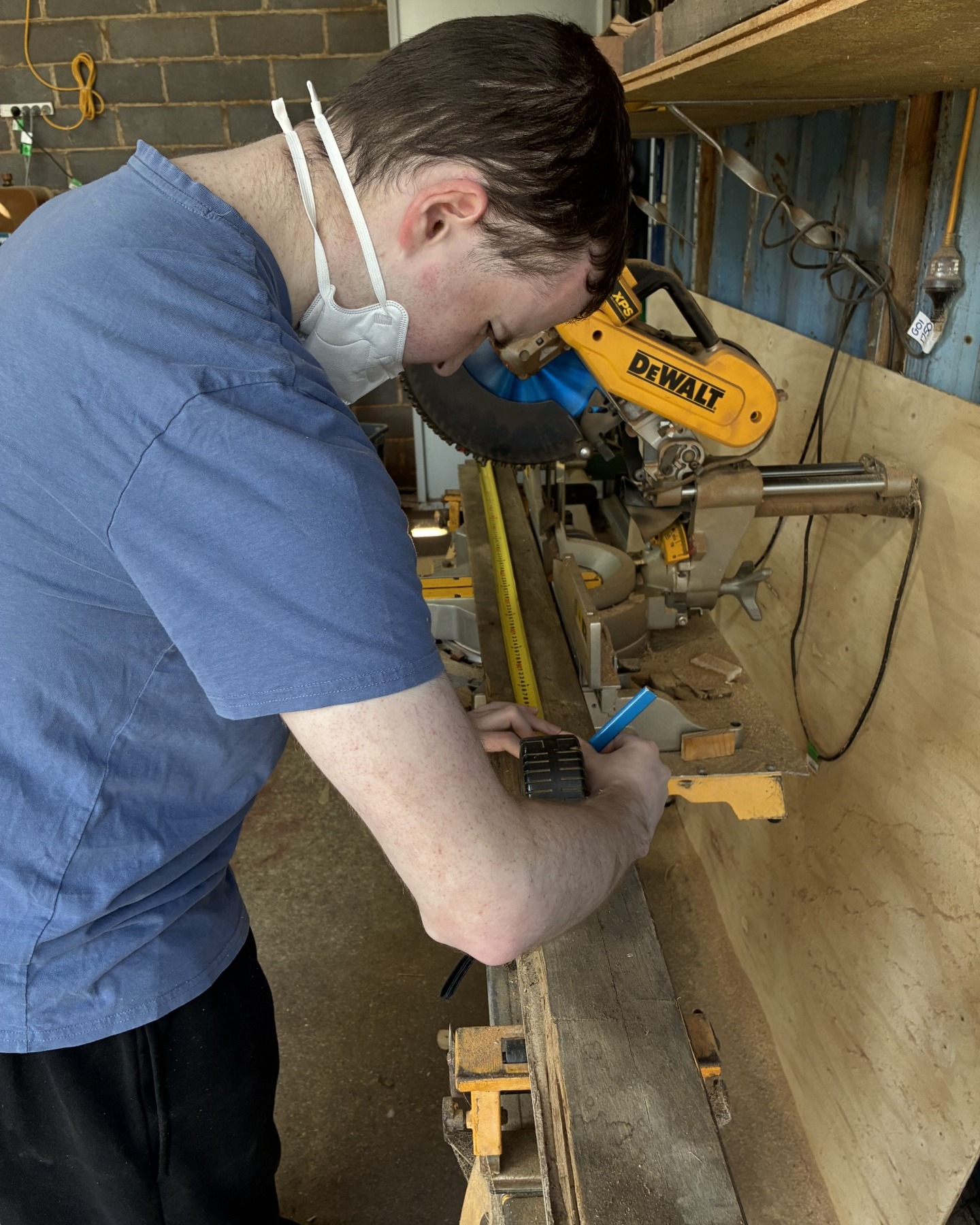 💪WOODWORK WEDNESDAY 💪
There's a new group project on the way and Blair is working hard to make his contribution!
#GoulburnOptions #BiggestLifePossible #DisabilitySupportServices #DisabilitySupport #Woodwork #WoodworkWednesday