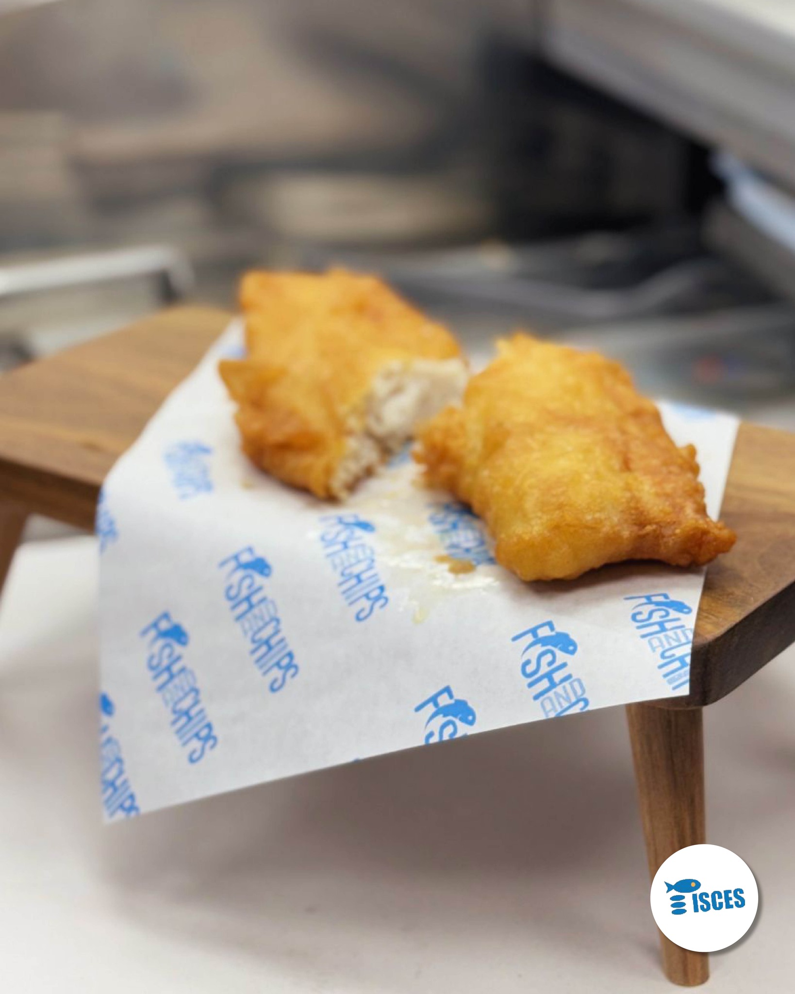 What type of fish do we do at Pisces? π€
We have Haddock, Hake, Cod & Plaice! π
#fishandchipawards #pisces #saltandvinegar #localtakeaway #heswall #wirralbusiness #chippy #fish #fishandchips #takeaway #fishandchipshop #piscestakeaway