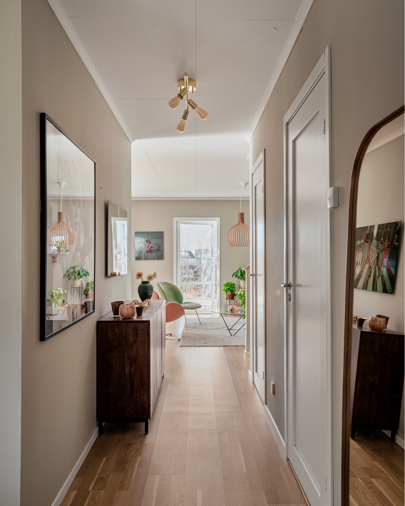 Skärgårdsstigen14, Umeå.
Fotad av @bildfab
Redigerad av @chimli.se
För @mohviumea
#bostadsfotograf #umeå #mäklarfotograf #interiorphotography #retusch #fastighetsfoto #interiordesign #scandinavianinterior #inredningsinspiration #homedecor #drömhem #interiorinspo #nordichome #interiörfoto #interiör #inredningsdetaljer #homestyling #interiordetails #homeinspo #realestatephotography #bostadsfotografumeå #norrland #fastighetsfotograf #inredningsdesign #heminredning