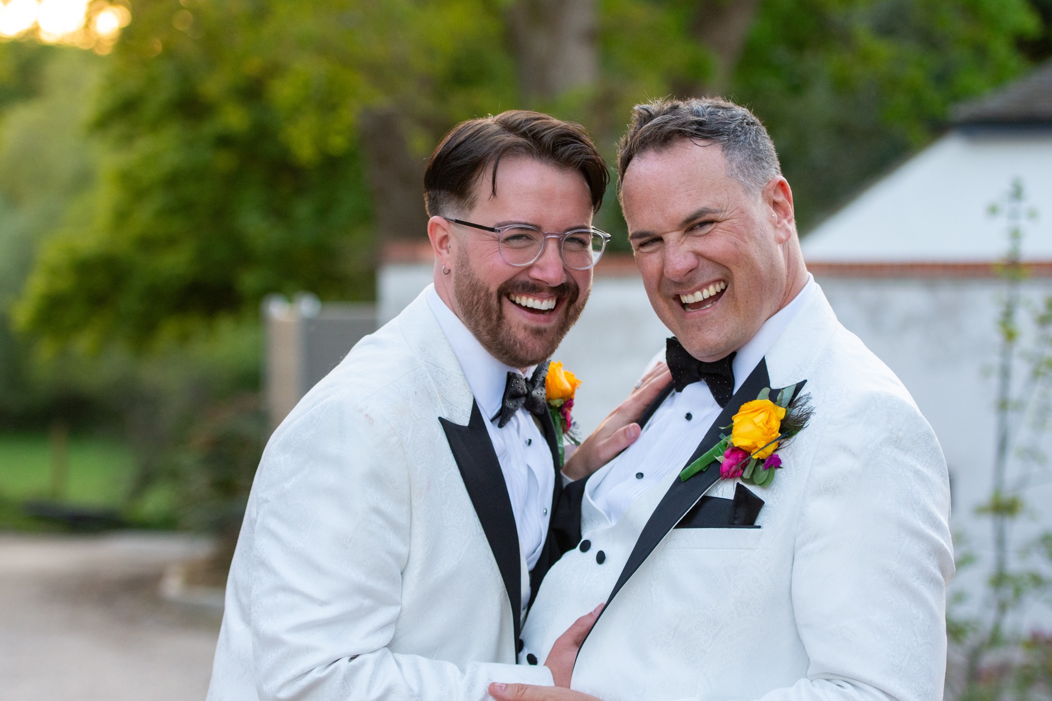 Sun. Smiles. Sneak peeks. 🌿☀️
Daniel & Tom | Bartley Lodge Hotel, Lyndhurst | Yesterday
The New Forest delivered THAT light and these two delivered all the love. We are absolutely obsessed with how this day turned out.
Venue: @bartleylodge
Photographer: @robinsonroadphotography
Florist: @pennylaneflowers
DJ:@hampshireeventdjs
Cake Maker: @trulamarieslittlecakecompany
Decor: @lovewithletters_
Photo Booth: @switswoophotobooths
@djf1983
#WeddingPhotography #BartleyLodge #NewForestWedding #OutdoorWedding #SneakPeeks #JustMarried #WeddingTog #Lyndhurst #GoldenHourWedding