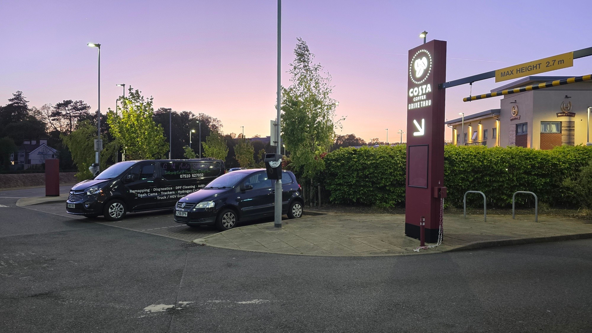 Happy Now! :)
Cheeky little Costa dinner on the way home after a Pre Purchase Inpection in Norwich.
#Costa #CoffeeLover #Norwich #WorkingLate #NewCar