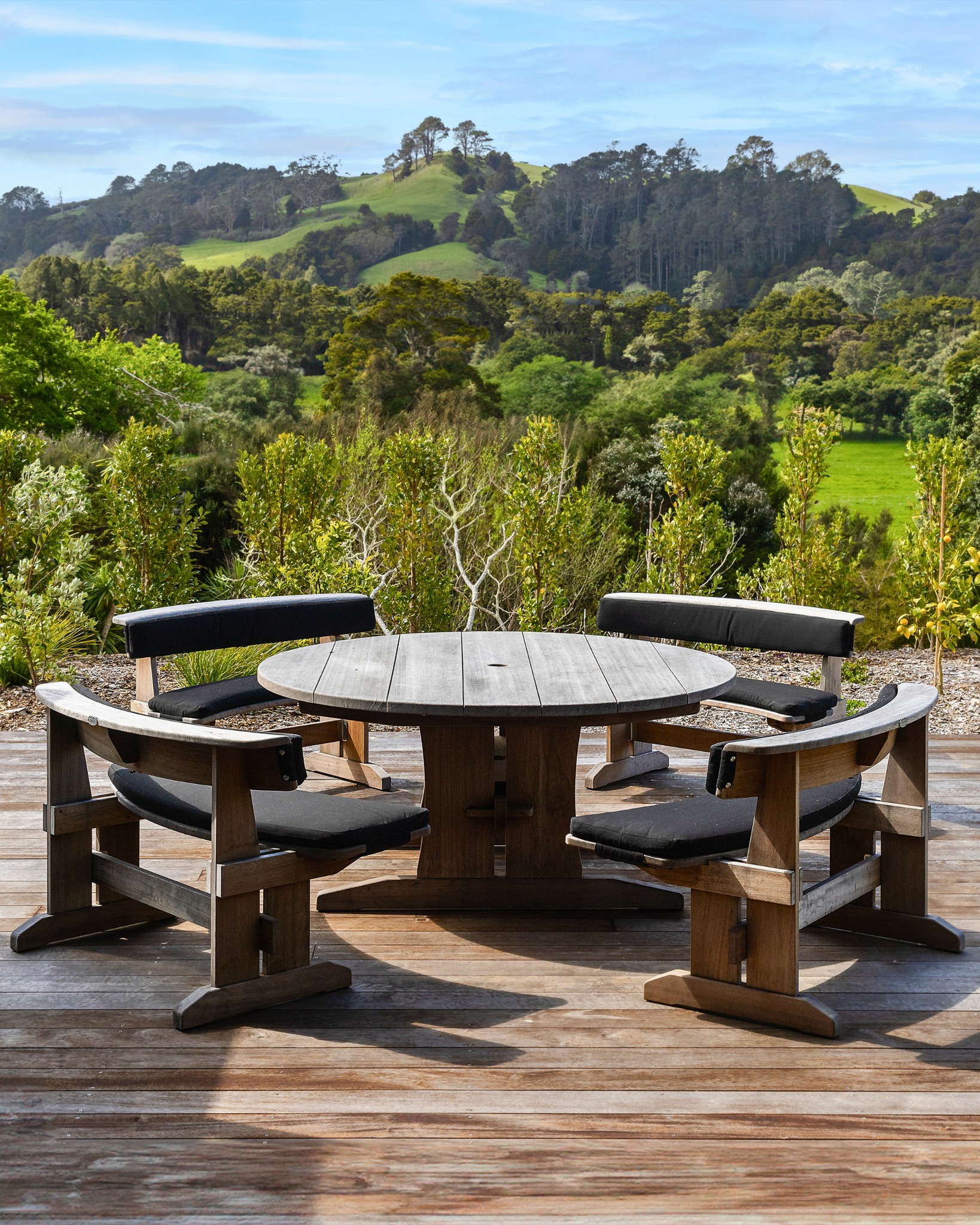 Where it all comes together.
A setting that becomes part of the home, easy to live with, easy to gather around. Built from solid hardwood and made to handle everyday use, season after season.
Proudly Designed & Handcrafted in New Zealand Since 1984.
Explore more on our WEBSITE, link in bio!