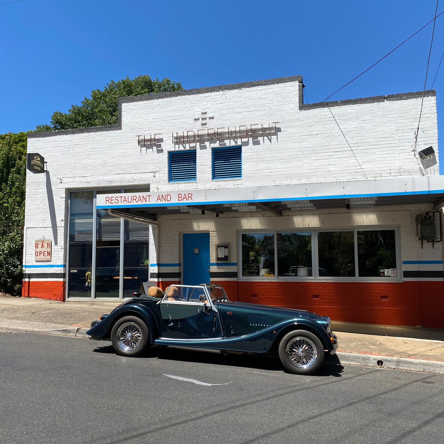 Let @maurocallegarichef & the team do the cooking for you!
We’re open Saturday & Sunday from 12pm.
Book a table, settle in and enjoy a relaxed lunch—or a long afternoon that rolls into dinner.
Takeaway is available too—order online or give us a call.
#theindependentgembrook #easterndandenongranges #longlunch #takeaway #daytrip #WeekendVibes