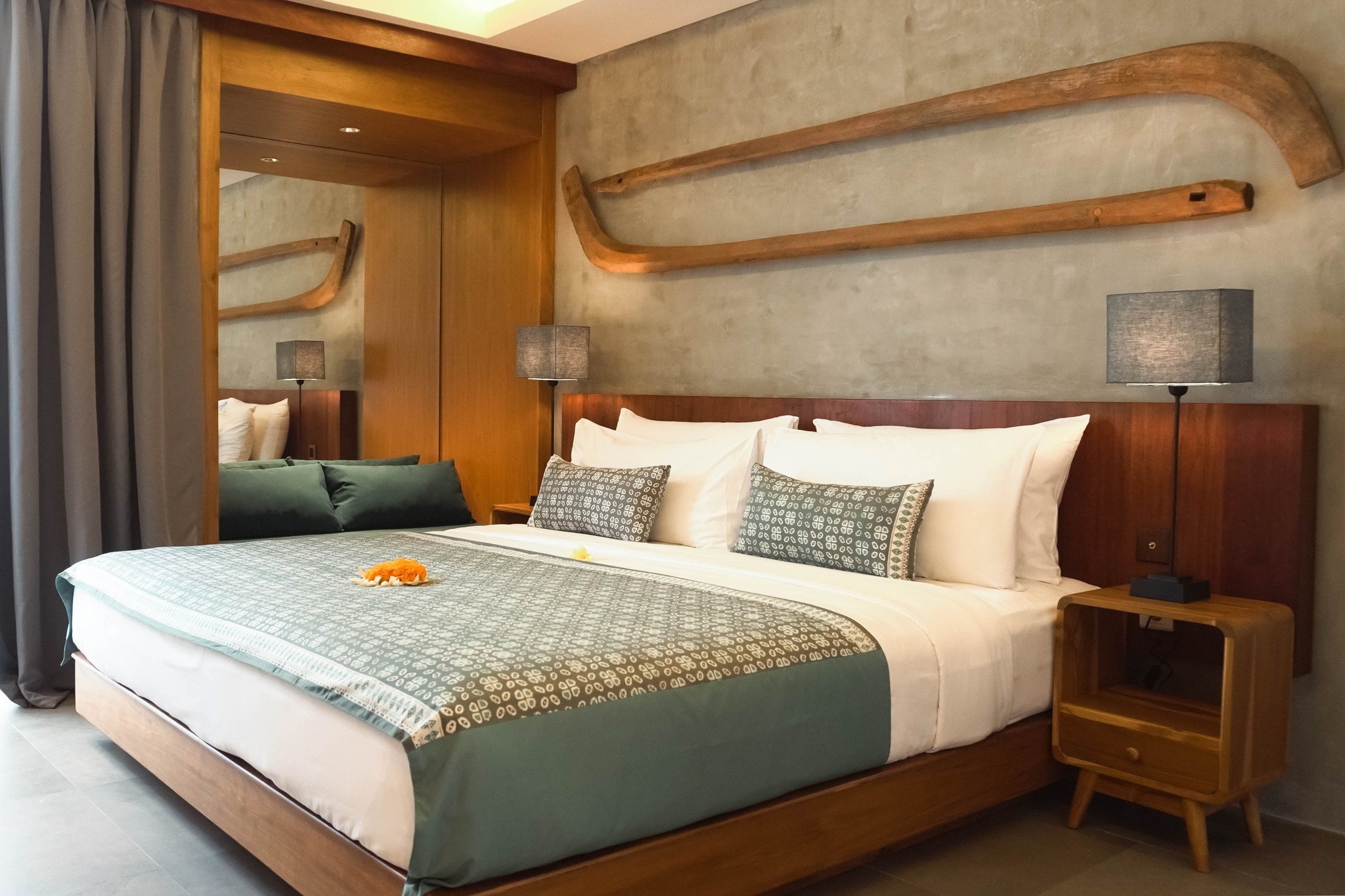 A delicate balance of aesthetic charm and absolute comfort.
Settle into the Deluxe Suite, where every design choice is made to heighten your personal well-being. Experience a beautifully balanced environment that encourages a slower, more intentional pace of life.
Plan your upcoming retreat today. Visit our website to reserve your beautifully appointed suite.
www.annoravillas.com
#annoravillasbali #annoravillas #annoravillasseminyak #annorabalivillas #bhavaspaseminyak #craftrestaurant #impihotels