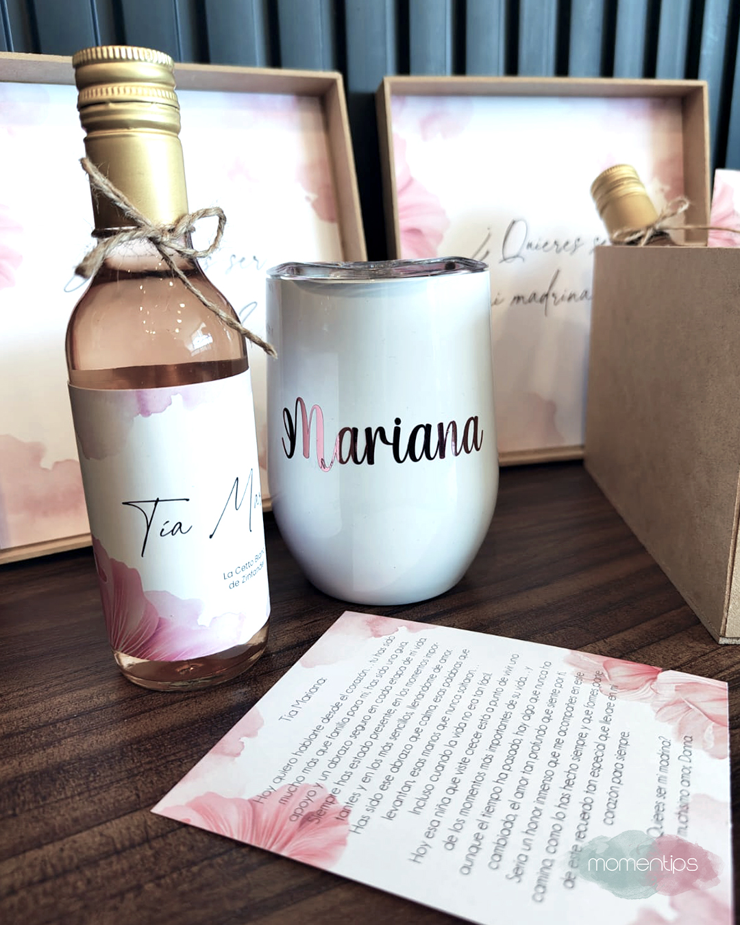 Cajas para madrinas
---
👉 www.momentips.com
☎ 55 3552 2022
✈ Envíos a todo México
---
Recuerdos, detalles y regalos personalizados para ocasiones especiales.
#Momentips #cajamadrina #bautizo #cajabautizo #giftbox #vinopersonalizado