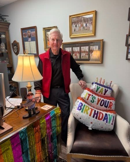 Today, during lunch, we celebrated our leader, Dr. Toney Hudson as he celebrates another birthday. Actually, his birthday is tomorrow (Friday) and we'll celebrate him again. Big thanks for the staff bringing food and decorating his office.
