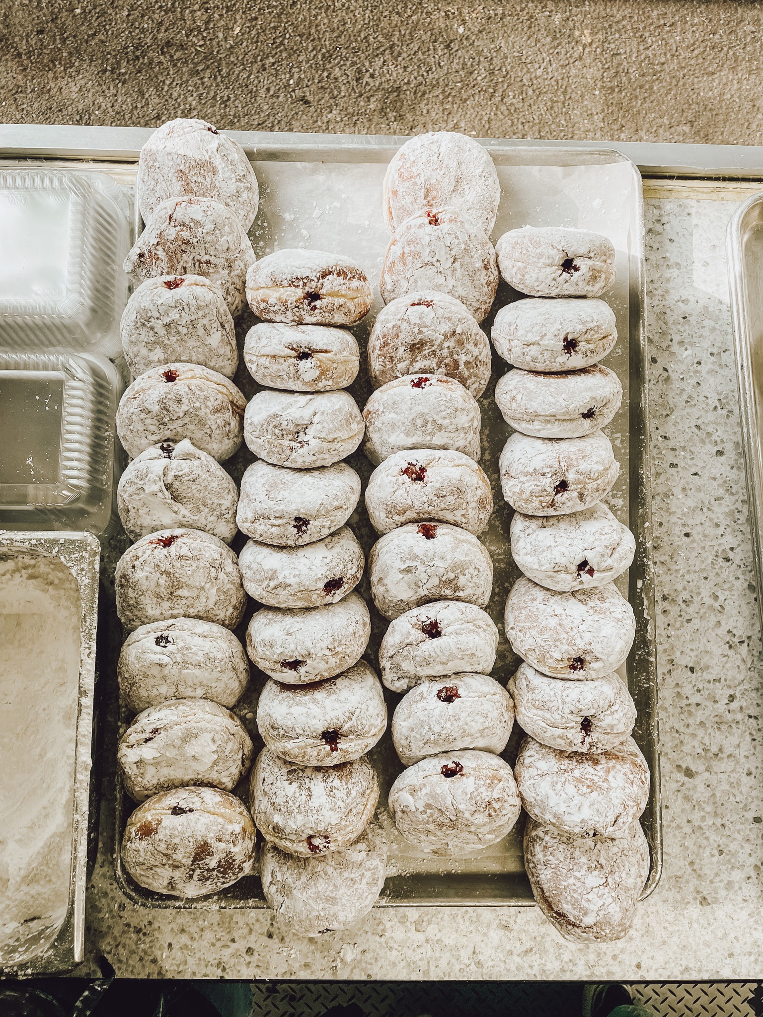 Hello Eugene! 😍
Local's will be parked at Office Depot tomorrow, May 6th.
ADDRESS: 2859 Chad Drive, Eugene
HOURS: 9-3
SPECIAL: ✨The Marion Berry Filled Donut✨
Along with our special, we will also be serving our original vanilla glazed donuts, cinnamon sugar donuts, handcrafted soft pretzels, and Blue Silo Creamery milk and chocolate milk.
GIVEAWAY: We are giving away a half dozen donuts/pretzels to 2 lucky followers!
TO ENTER:
✨LIKE THIS POST
✨FOLLOW OUR PAGE
✨TAG YOUR FRIENDS
Winners will be announced tomorrow morning and will also be contacted directly. Please be aware of scammers posing as our page, we will NEVER ask for credit card/personal information to claim your prize.
See you soon! 🫶