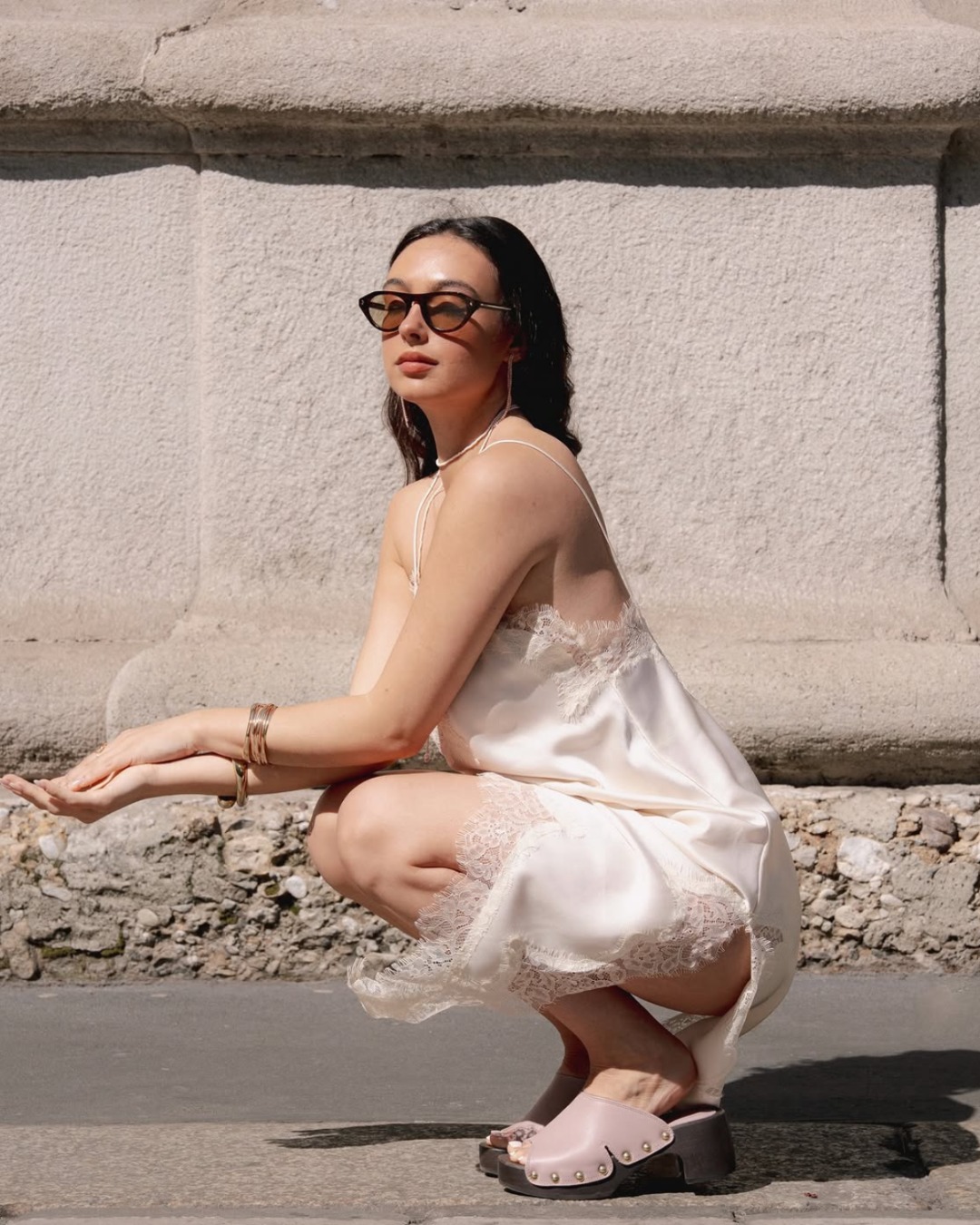 Step into next-level comfort with the Scholl Pescura Wave. Where iconic design meets effortless style and all-day wearability. A true statement piece that elevates every look while keeping you moving in total comfort.
@scholl_shoes_official
@elettralastra