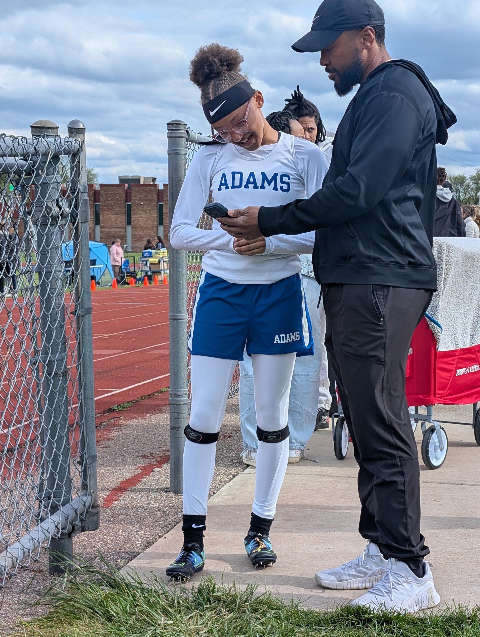Live coaching during the meet. No disrespect to middle/high school athletic leadership ,but, often they are overwhelmed by the number of athletes or lack of resources. Hence the rise of Our mission around building limitless confidence and competence in youth athletes. It’s so exciting to watch the elevation in all aspects of a student athlete’s life when they have individualized mentorship grounded in health and fitness. 💚💙
#youthsports #definingheights #trackandfield #youthathlete