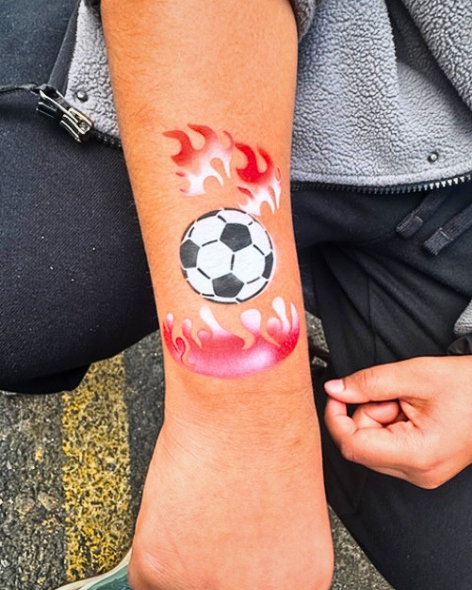 Game day energy… but now it’s on your arm ⚽🔥😄
Airbrush tattoos are the easiest way to spot the superfans at a FIFA World Cup party.
One kid gets a soccer ball…
someone else wants flames…
then suddenly everyone is walking around like they just got signed to the national team.
Be honest… what would you get?
A soccer ball, your team colors or something totally extra? 👀
Drop your pick in the comments.
DM us to pre-book your airbrush tattoo station before your FIFA World Cup date gets taken.
.
.
#FIFAWorldCup #WorldCup2026 #AirbrushTattoo #SoccerEvents #FanExperience #WatchParty #EventEntertainment #InteractiveFun #SoccerFans #MagicalMemories
