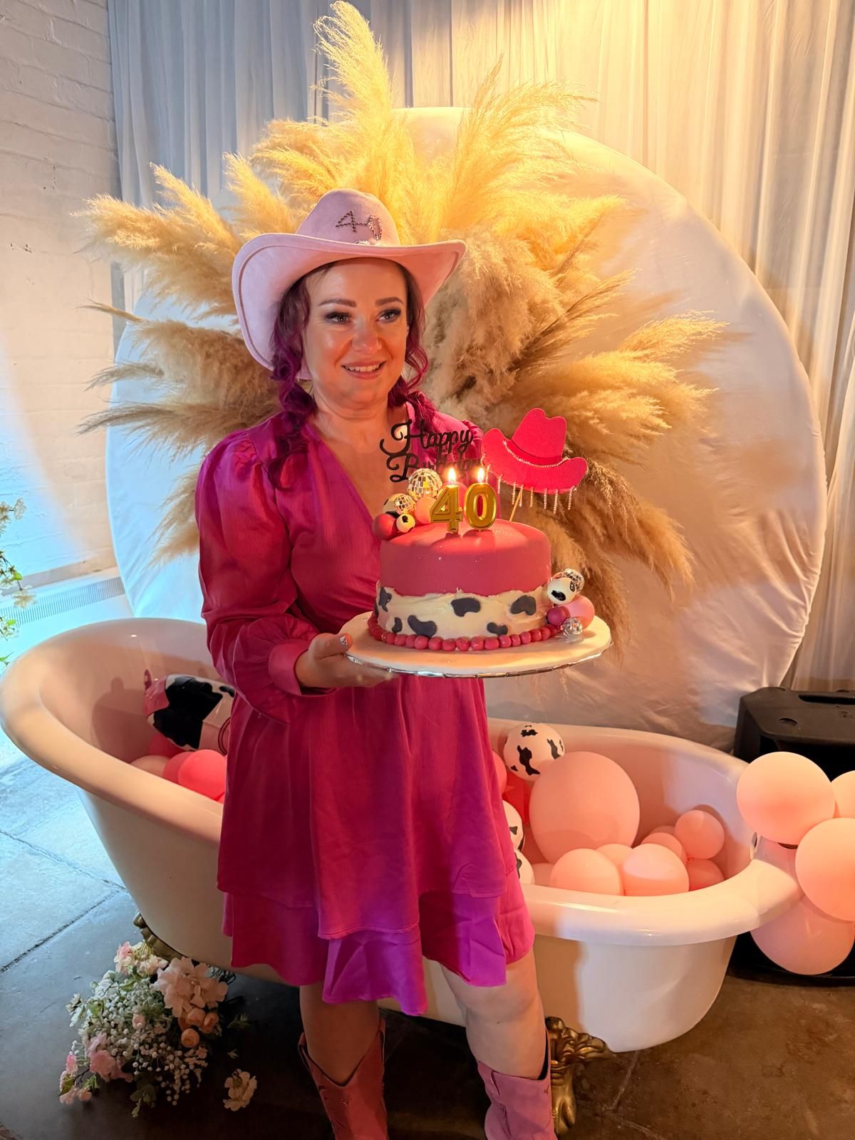 Ive had the best time yesterday celebrating my 40th Birthday.
Thank you for all the fabulous messages and all those who came to celebrate with me... 🎂🎊
Now I need to finish my 40 before 40 list (I need to do a check in with what is left to achieve)