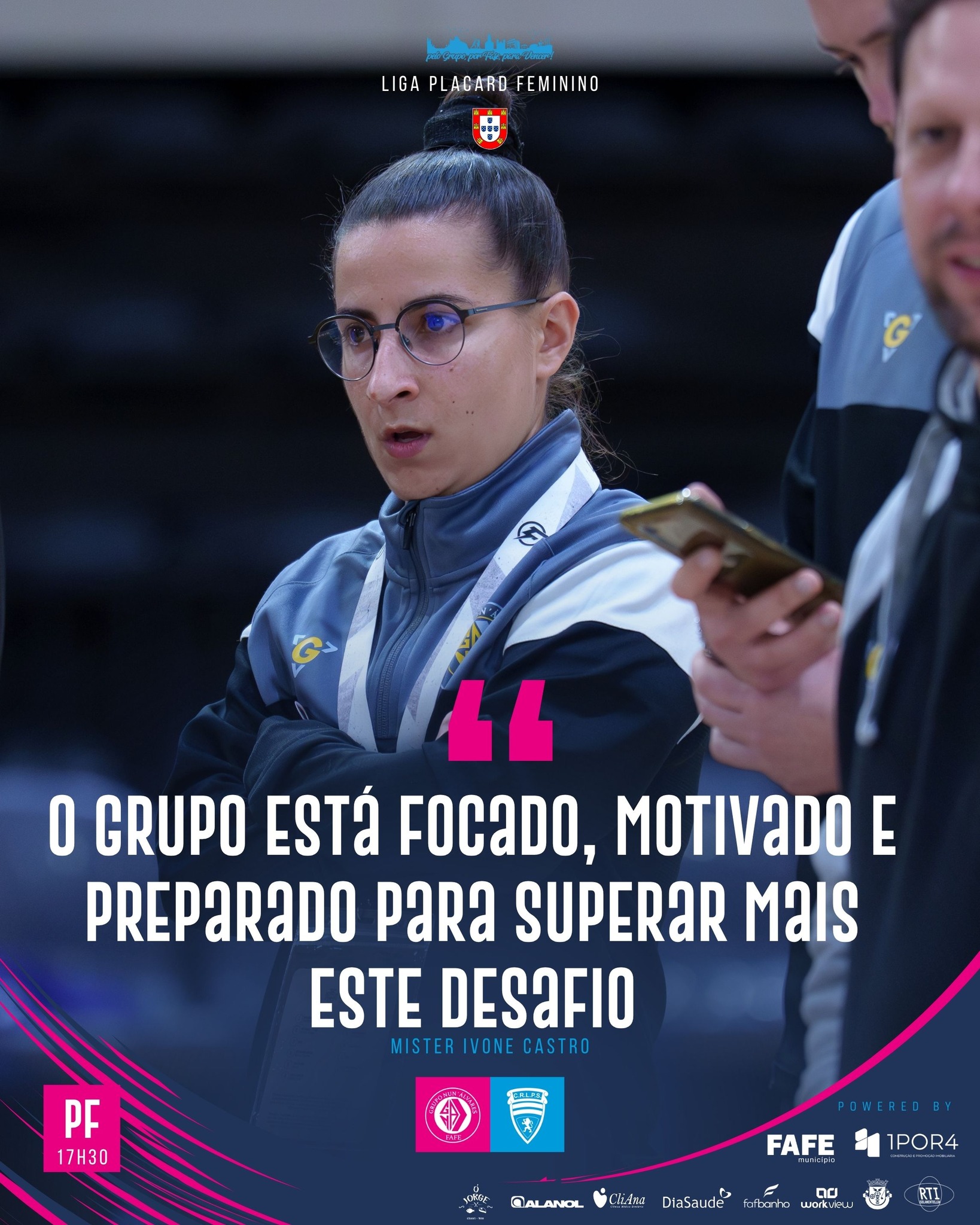 #GNALPS👔 💬 “A vitória no primeiro jogo desta eliminatória foi muito importante, pois permitiu-nos dar um passo importante rumo ao nosso objetivo. A equipa demonstrou personalidade, compromisso e capacidade de superação em vários momentos do encontro, algo que teremos de voltar a apresentar neste próximo desafio. Apesar de o adversário se ter apresentado com uma abordagem tática diferente da habitual, sabemos da qualidade que possui e temos a certeza de que no próximo jogo mostrará o seu verdadeiro ADN: uma equipa intensa, pressionante, agressiva e muito competitiva em todos os momentos do jogo.
Durante esta semana procurámos analisar aquilo que fizemos bem, mas também identificar os aspetos em que estivemos menos fortes, trabalhando sobre esses detalhes para conseguirmos apresentar uma versão ainda mais consistente da nossa equipa. Sabemos das dificuldades que vamos encontrar, mas também estamos conscientes do nosso valor, da nossa ambição e daquilo que queremos conquistar.
Esperamos um jogo extremamente competitivo, decidido nos detalhes, onde será fundamental mantermos os nossos níveis de concentração, atitude e compromisso do primeiro ao último minuto. O grupo está focado, motivado e preparado para superar mais este desafio, com a ambição de conquistar nova vitória e continuar o nosso percurso nesta eliminatória.”
#peloGRUPOporFAFEparaVENCER