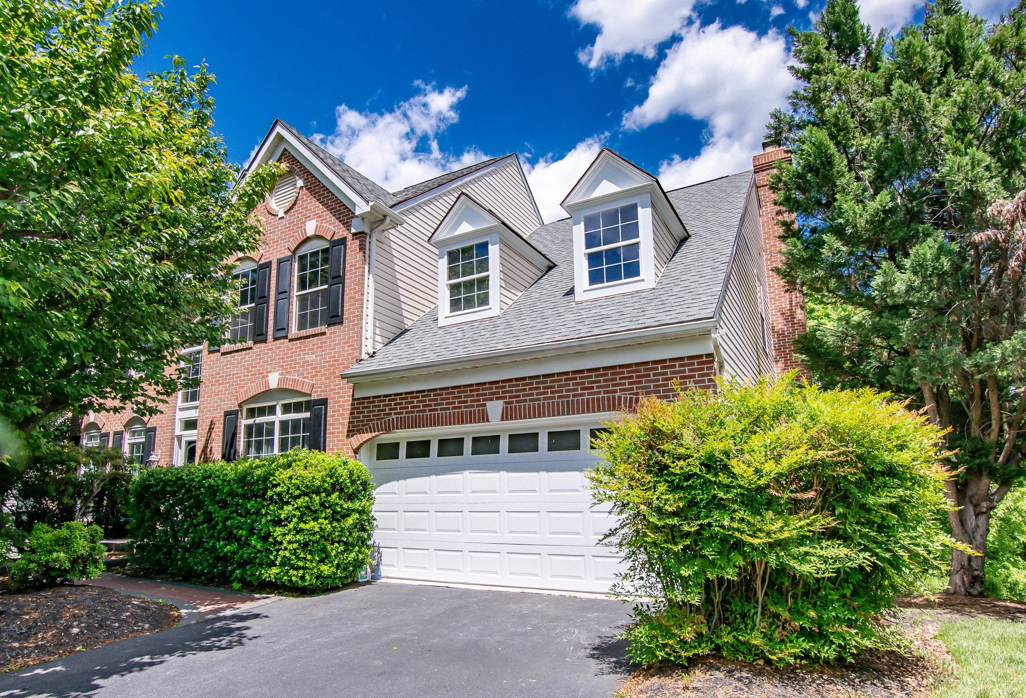 🏡 Just Listed in Leesburg, VA!
Fresh updates, beautiful spaces, and a backyard made for relaxing. This stunning 4-bedroom home features 3.5 bathrooms. From the bright interiors to the thoughtfully upgraded finishes, every detail photographs beautifully.
📸 Capturing homes like this is what we love to do at We Photo Homes, helping listings stand out the moment they hit the market.
Thinking about listing soon? Professional visuals make the first impression count.
#LeesburgVA #JustListedVA #NorthernVirginiaHomes #NovaRealEstate #DMVRealEstate #WePhotoHomes #RealEstatePhotography #ListingPhotos #HomeMarketing #NovaHomes #RealtorMarketing #HomeListing #DMVRealtor #RealEstateMedia #VirginiaRealEstate