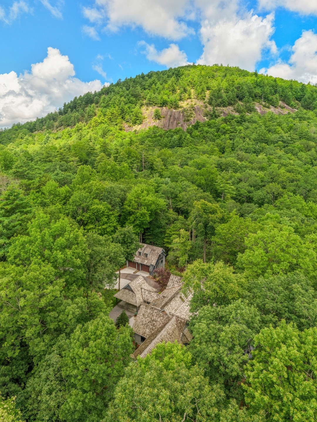 bhhsmeadowsmountainrealty