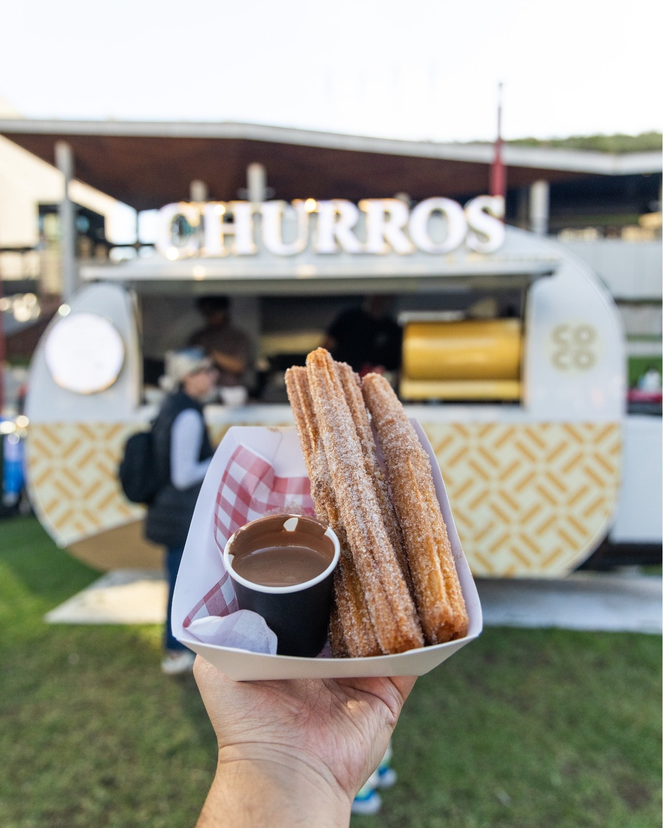 Hot. Crispy. Dusted in sugar. 🍩✨
Bar Coco churros at Sydney Comedy Festival. The kind of thing that stops people mid-conversation.
Fresh made. Gone fast.
Follow us to keep up with our upcoming locations and what's new on the menu. 📍🚚
Organising a corporate event or celebration? 🏢🎉
DM us to learn how Bar Coco can support your event. 📩
#BarCoco #Churros #SydneyComedyFestival #FestivalFood #SydneyFoodScene