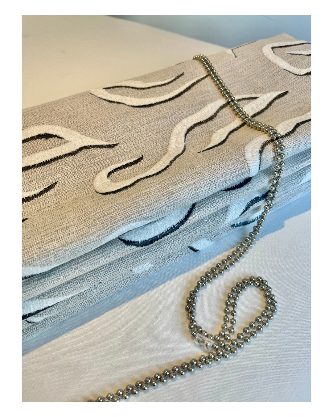 Such an amazing fabric from French fabric company @casamance_official for this cloakroom window roman blind. It's a lovely weighty fabric AND it's embroidered which is always a good thing in my book!
The pattern gives me leopard print vibes but in a subtle way, don't you think?
#handstitched #romanblindmakers #northcoteroad #tootingnewsie #fulham #romanblindmaker #balhamnewsie #softfurnishing #TootingBec #southlondon #softfurnishings #custommade #tooting #balhammums #southwestlondonmums #tootingmums #balhamlife #madetomeasure #windowtreatments #earlsfield #romanblinds #handmade #maker #balham #wandsworth #localmaker #localmakers #romanblind #makers #bespoke