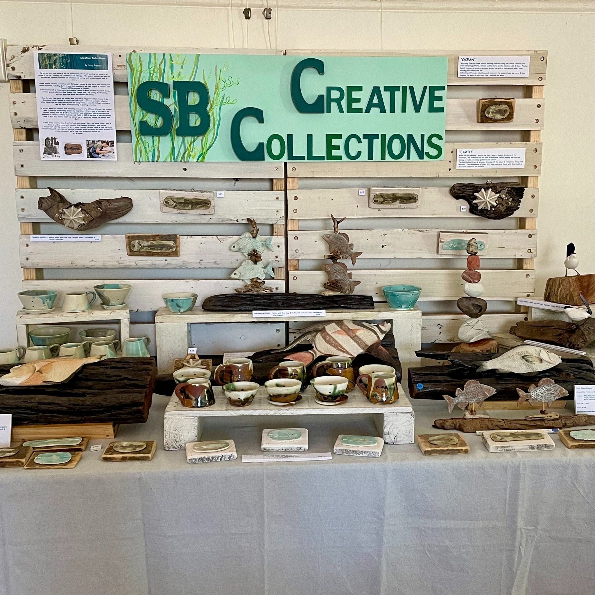 It's going to be a great weekend @wollongongmakersmarket THIS Saturday!! Come and find me SBCreativeCollections with an amazing selection of perfect gifts to give those special ladies out there for Mother's Day.🩷. I have Ceramics, Mixed Media Sculpture, Paintings, Art Prints and Handmade Sketchbooks. Look out for my special gift boxes too.
open form 9am - 3pm at the UOW Innovation Campus, North Wollongong. It's a great location, there will be so many fantastic artists and handmade products as well as some great food artisans.
#wollongongmakersmarket #ceramicdesign #buylocalart #taketimeforyourself #southcoastnsw #supportlocalartists #kiamalocalartist #handmademarketsaustralia #handmadeceramics #mothersdaygift #handmadecrafts #interiordecor #ceramicsculpture #acrylicpaintingoncanvas #artforeveryone