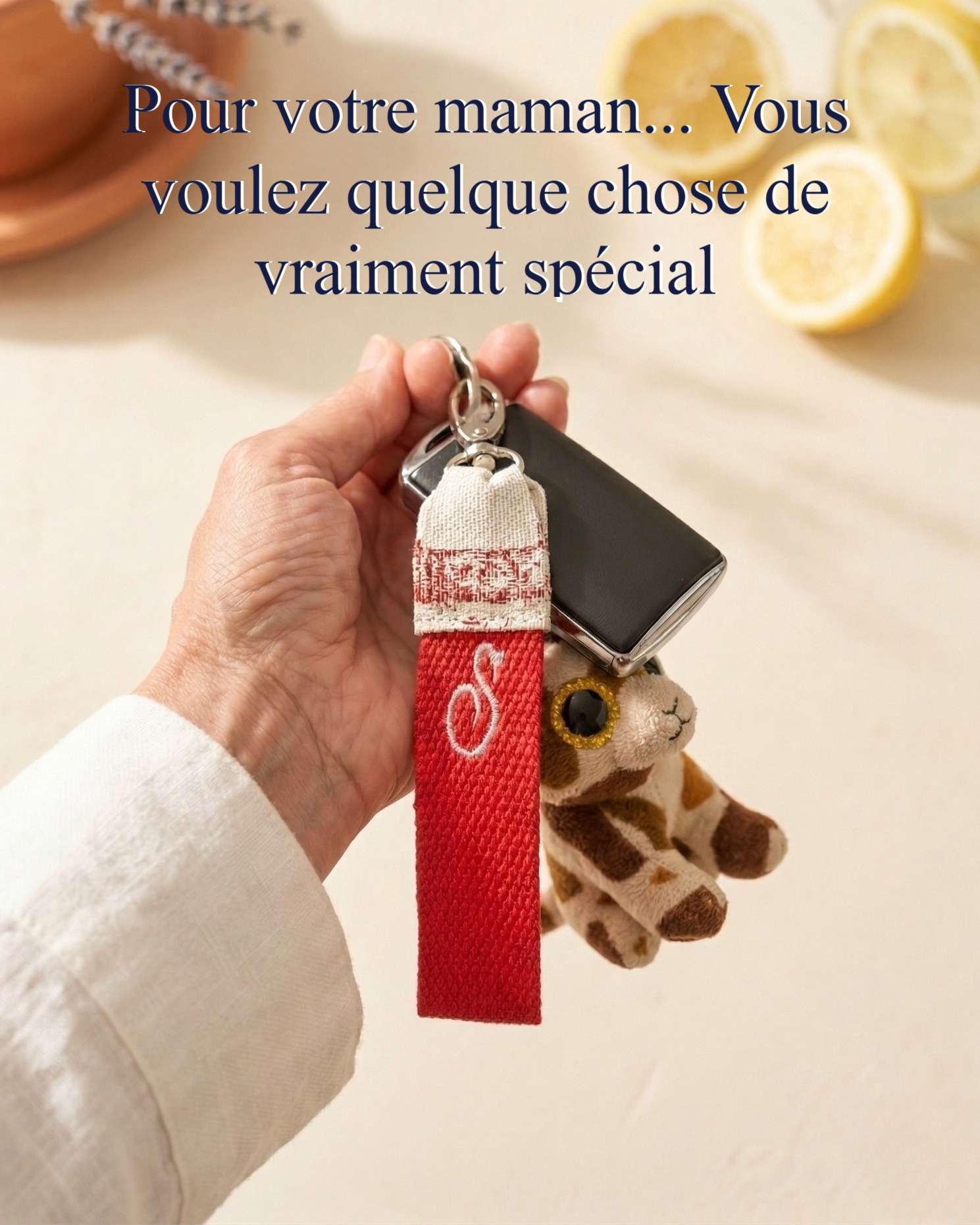 Pour la fête des mères, vous ne cherchez pas juste un cadeau. 🎁
Vous cherchez quelque chose qui lui ressemble.
Quelque chose qui lui parle.
Quelque chose qui montre que vous la connaissez vraiment. 💞
C'est exactement l'intention derrière chacune de mes créations spéciales " fête des mères " !
👉🏼 Venez trouver celui qui correspond à votre maman dans ma boutique !
Lien en bio @sylvie_creations_toile_de_jouy
.
.
.
#fetedesmeres #cadeaumaman #cadeauunique #cadeaupersonnalise #couturesurmesure