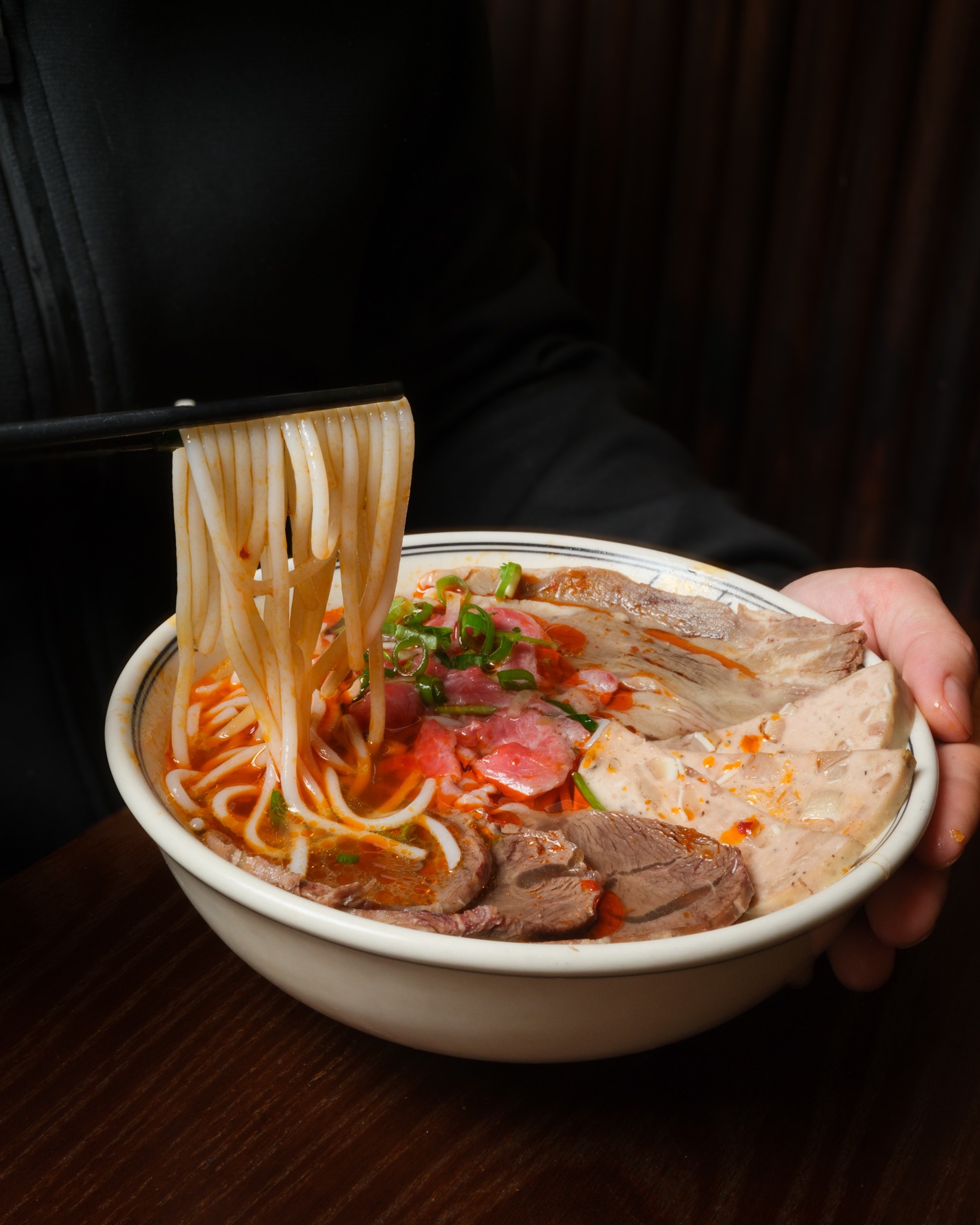 Nothing against our beloved Phở, but sometimes you just need a little extra warmth.
Our Bún Bò Huế is made for days like this. Thick, hearty noodles, a deeply savory broth built on lemongrass, and a gentle chili kick. Simple, comforting, and packed with flavour.