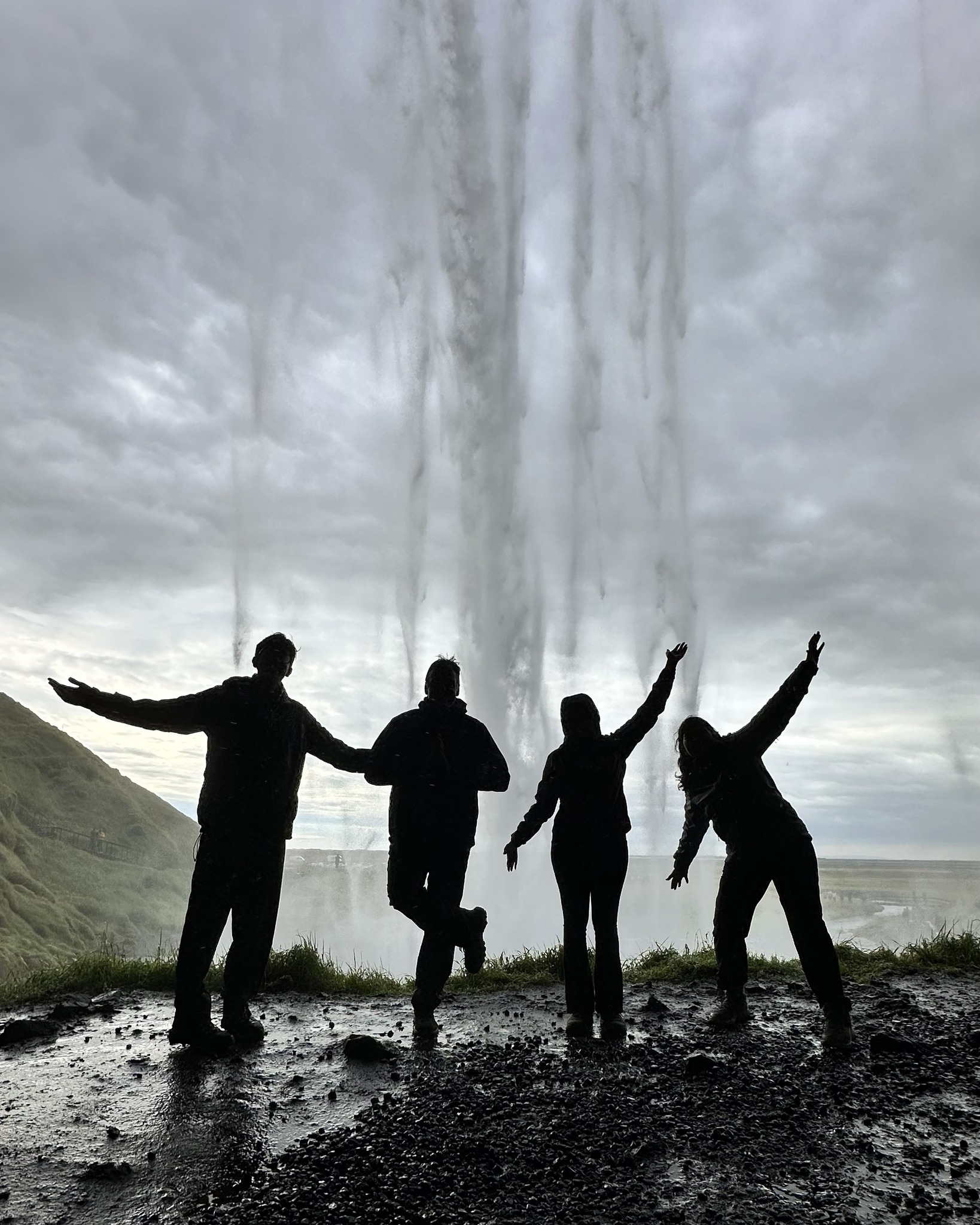 Some travelers do not want to follow a crowd through Iceland.
They want time to stop.
Room to ask.
Space to change the pace.
A guide who understands the route, the weather, and the people traveling.
Thisland is designed for couples, families, and small private groups who want Iceland to feel personal.
#Thisland
#PrivateIceland
#IcelandTravel
#SlowTravel
#SmallGroupTravel
#YoursToExplore