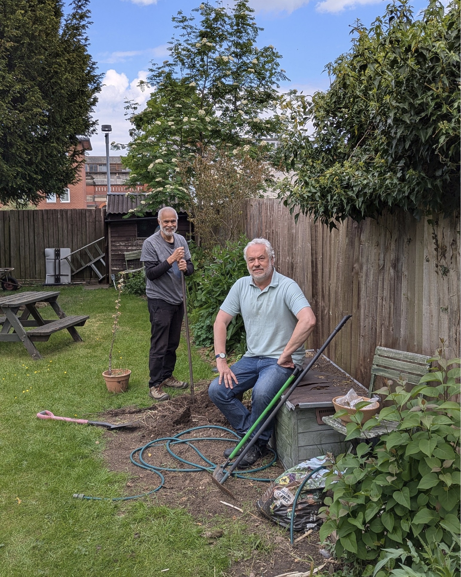 We spent some time at #TheSecretGarden last week in #BalsallHeath with wonderful #volunteers, where we worked hard to plant further into this special growing space, which is certainly a hidden gem in the area.