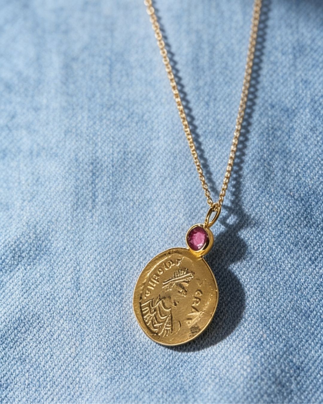 A replica of an ancient Byzantine coin, the Heritage gold Era pendant. #fotinipsarouli #fotinipsaroulijewellery #finejewelry #handmadejewelry #pendant