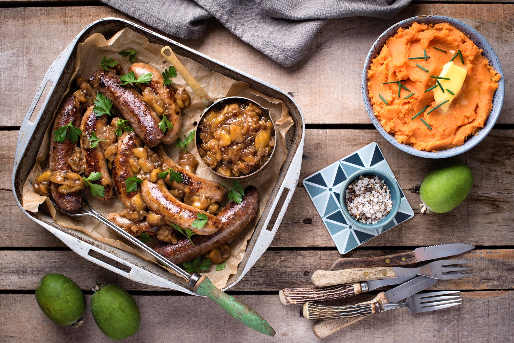 🍂 Feijoa season calls for something a little special 🌿✨
Fragrant, tangy and full of autumn flavour, feijoas are right at home in the Southern Forests. And this feijoa chutney recipe is the perfect way to make the most of the season.
With warming cloves, a touch of chilli and slow-caramelised onion, it’s made for cosy autumn meals, cheese boards and long lunches. 🍽️
Perfect with sausages, pork, curries or your favourite local cheeses.
Find the full recipe via the link in bio 👆
Recipe, styling and photography by @harrietharcourt
#GenuinelySouthernForests #GenFresh #FeijoaSeason #SouthernForestsWA #GenFreshinSeason