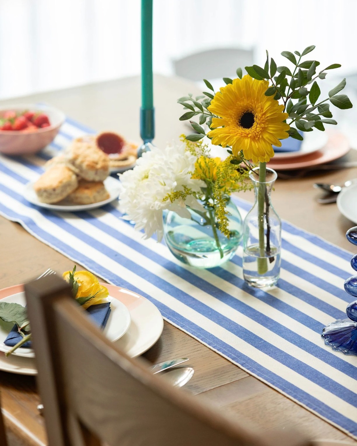 There’s something so special about turning an ordinary lunch into a little moment of joy.
A picnic party at home doesn’t need to be complicated in fact, the magic is in keeping it relaxed, playful and beautifully simple.
Think of it as dressing your table for memories, not perfection.
Start with a soft base a tablecloth or even a picnic blanket layered over the dining table or garden space. Mix in mismatched plates, colourful napkins and a few low glasses so everything feels easy and unfussy.
Then add the fun bits… fresh fruit in bowls, finger food the kids can graze on, little jars of juice, and something sweet at the end (always the best part 🍓).
Don’t overthink the styling let it feel a little messy, a little lived-in, and full of personality. That’s where the charm is.
A few simple touches that make it feel special:
• Fresh flowers or greenery in small jars
• Colourful napkins for a playful lift
• A simple centrepiece like fruit, bread, or candles if it’s an evening picnic vibe
• A mix of seating cushions, stools, even picnic rugs for a relaxed feel
It’s not about a perfect table… it’s about creating a space where everyone feels comfortable enough to linger a little longer.
Because the best interiors aren’t just about how a home looks they’re about how it feels in the everyday moments 💚
What would be on your perfect picnic table?
#halfterm #familylife #simplejoys #colourfultablesetting #makingmoments